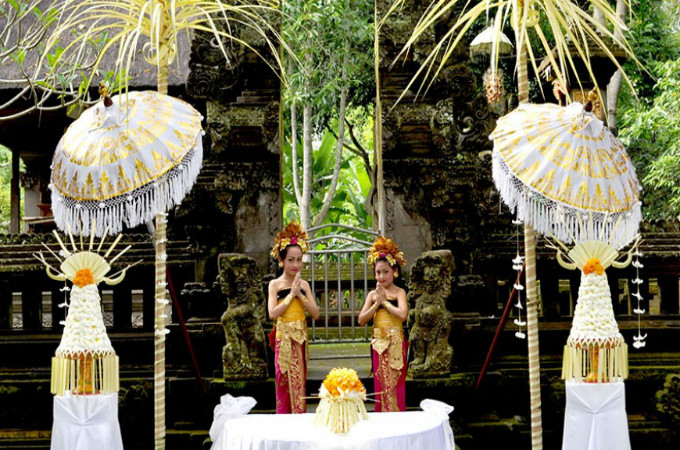 maya ubud wedding