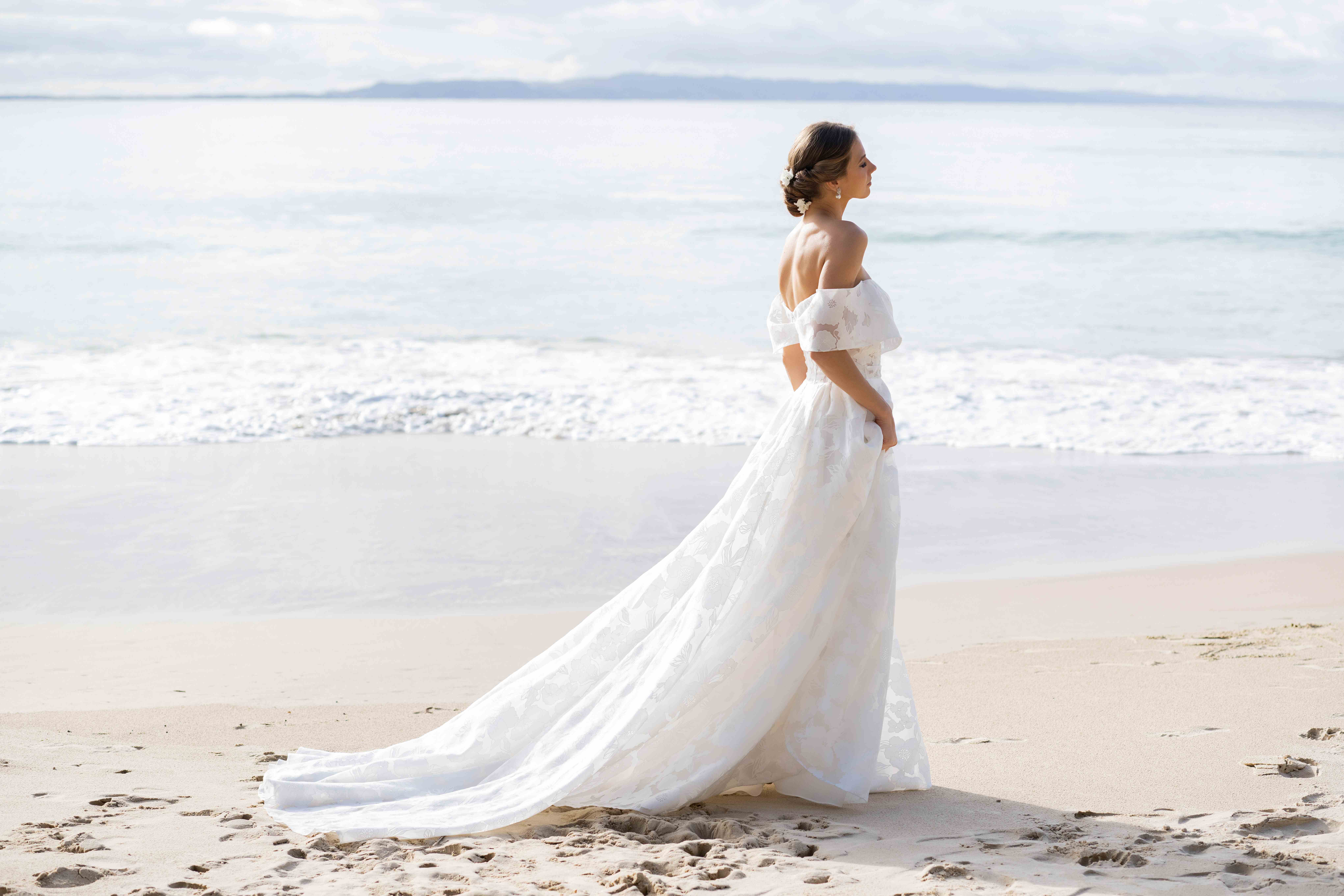 10 Beach Wedding Gowns to Make Your Special Day Unforgettable